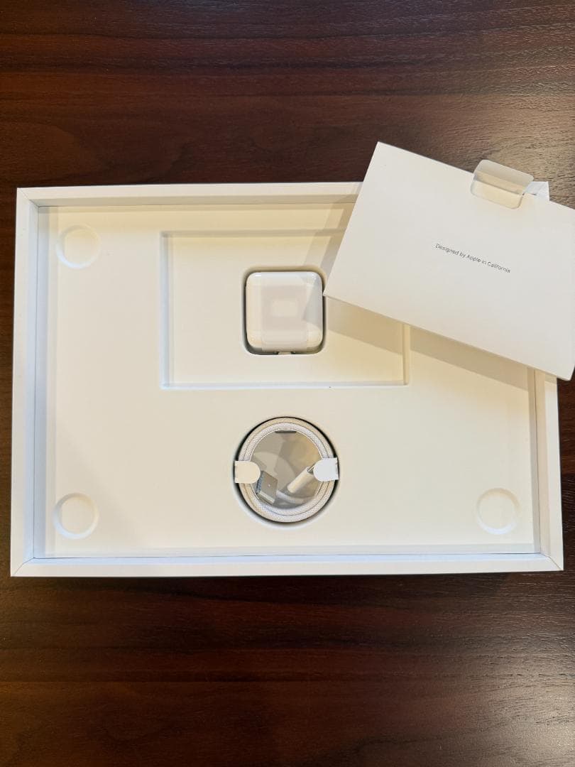 MacBookAir スターライト13インチ M2 512GB