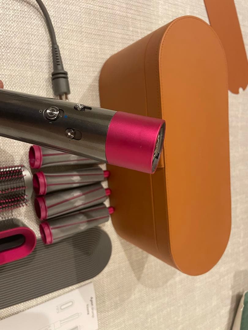 ダイソン　hs01 airwrap スタイラー