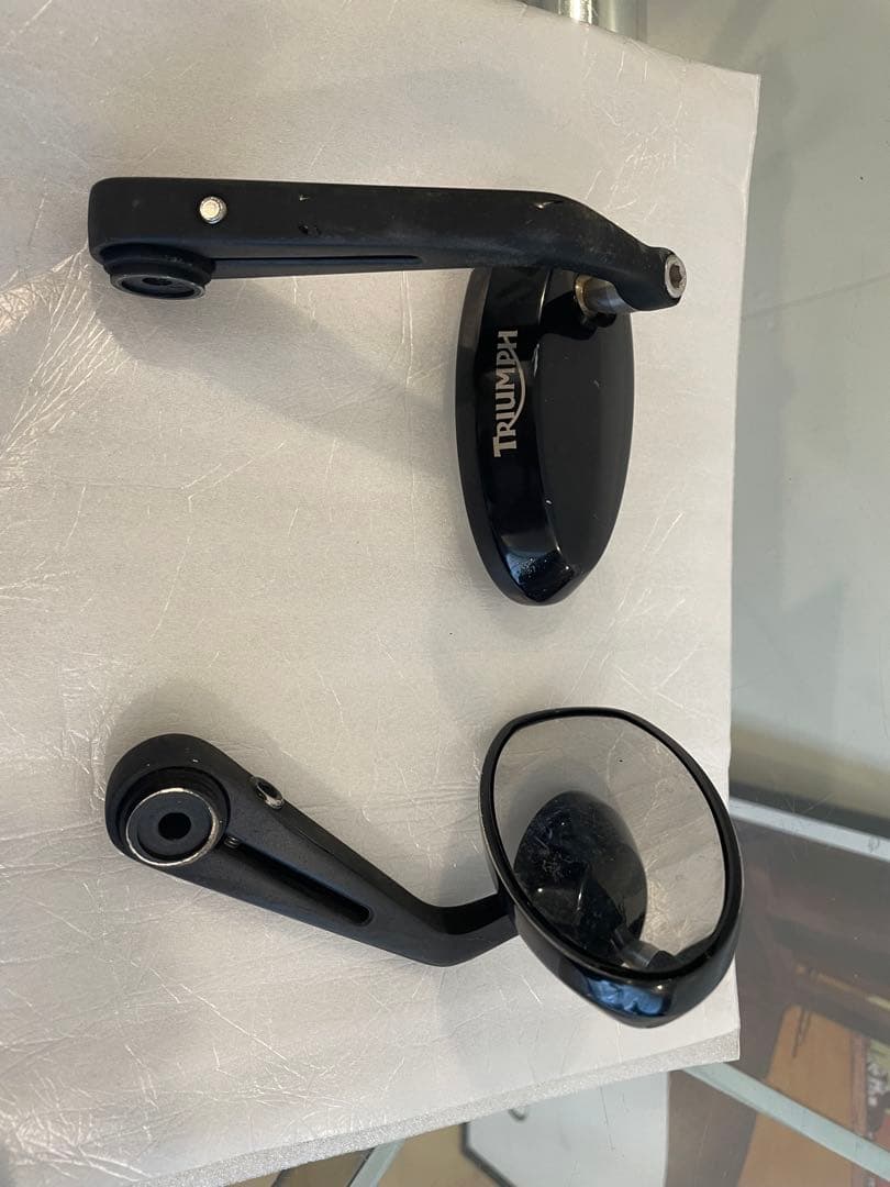 トライアンフ　ストリートトリプル675 バーエンドミラー 2個セット