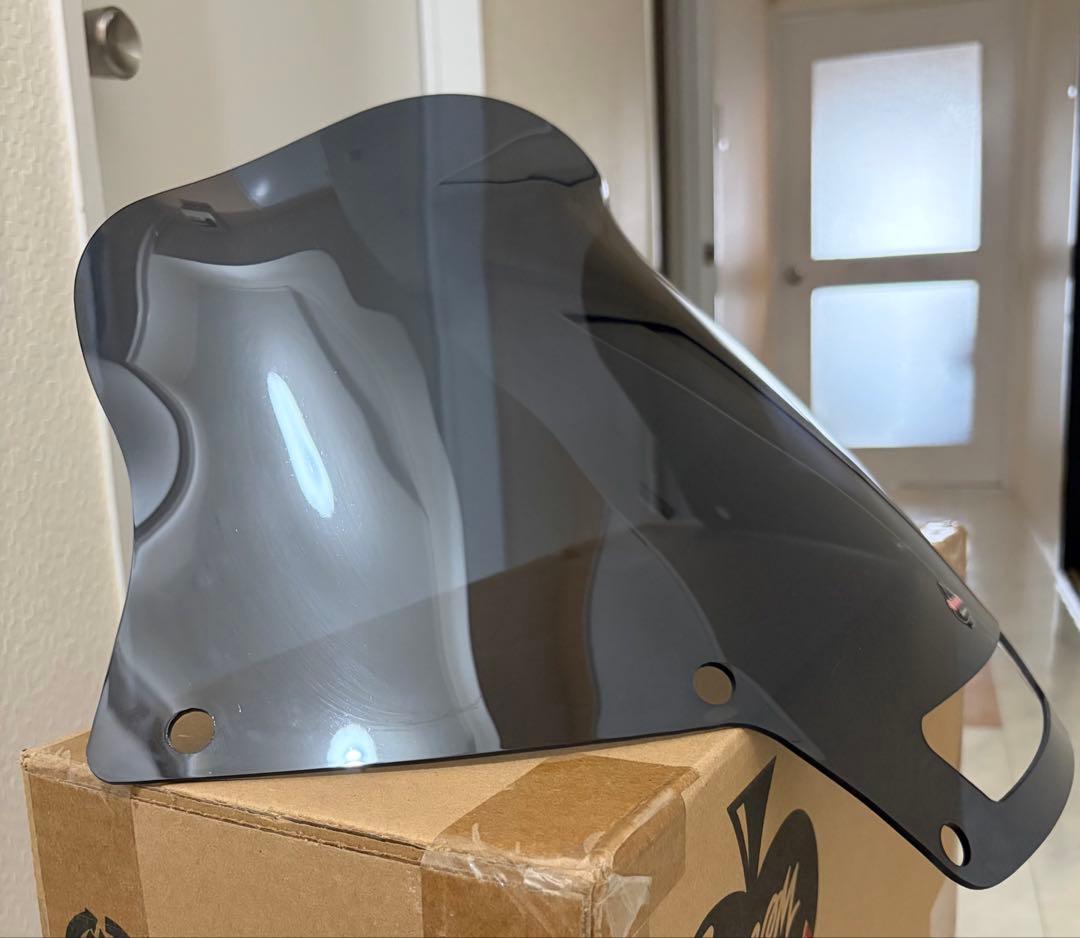 ローライダーST クロックワークス フレア ウインドシールド 8インチ