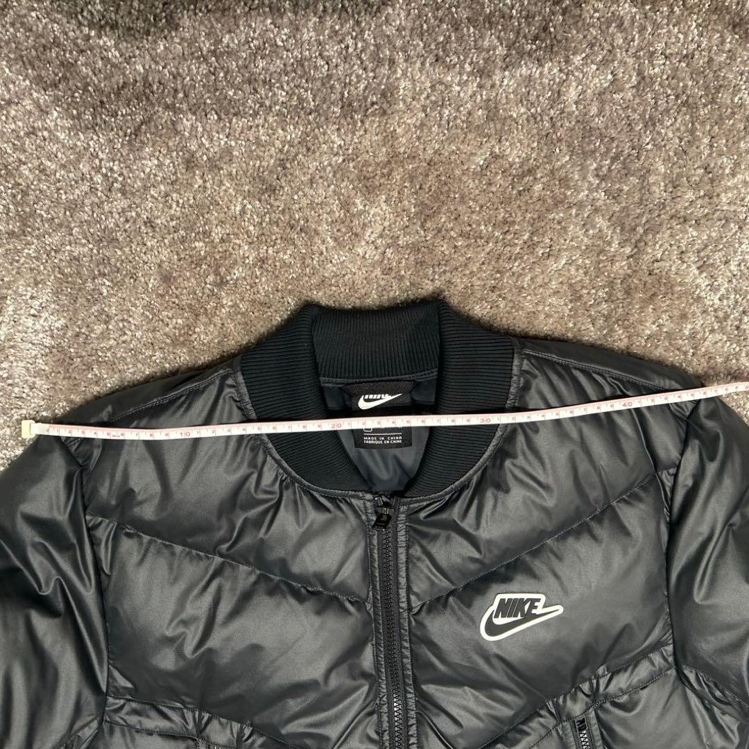 NIKE ダウンジャケット　ブラック　Mサイズ