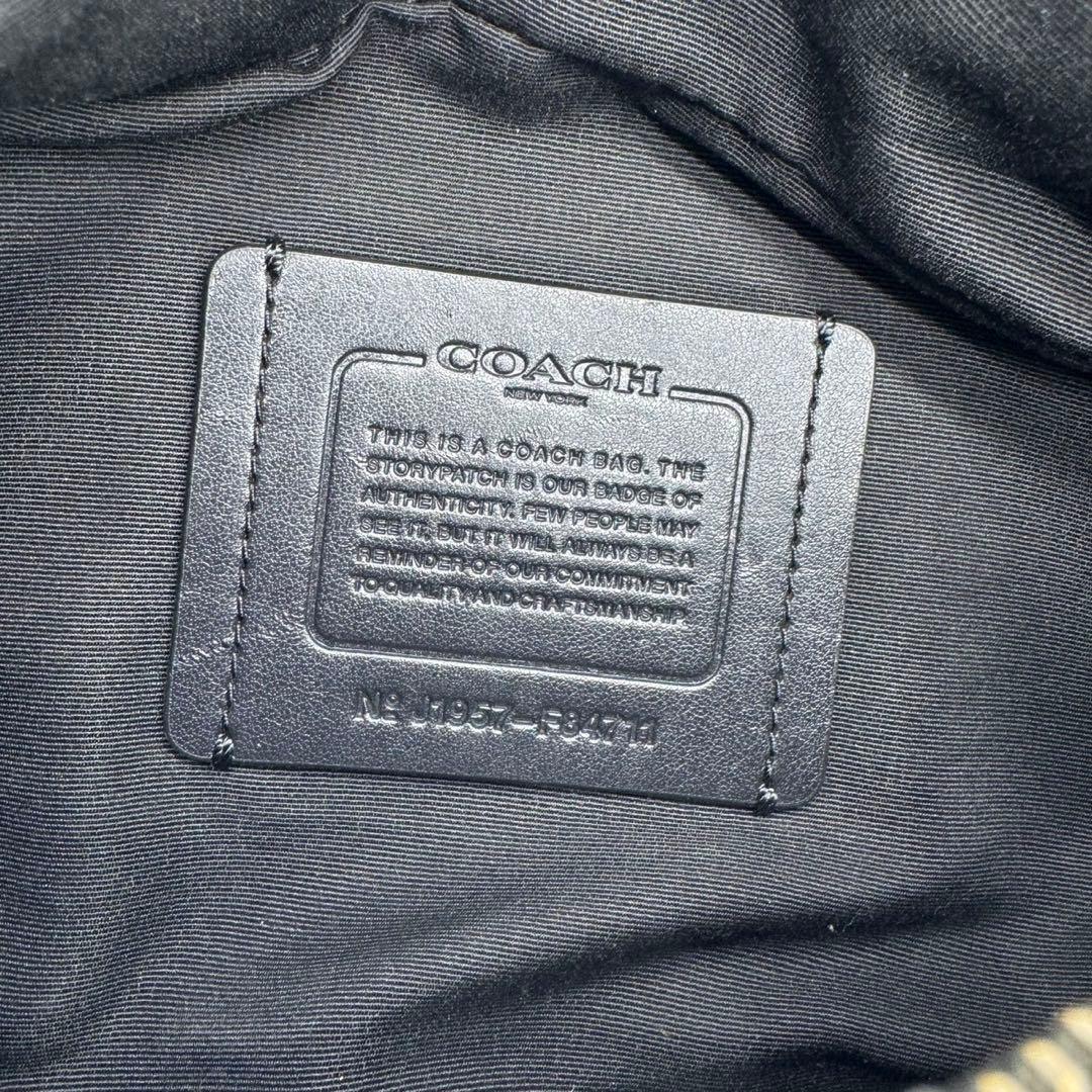 極美品✨コーチ ボディバッグ ウエストバッグ シグネチャー ブラック&グレー