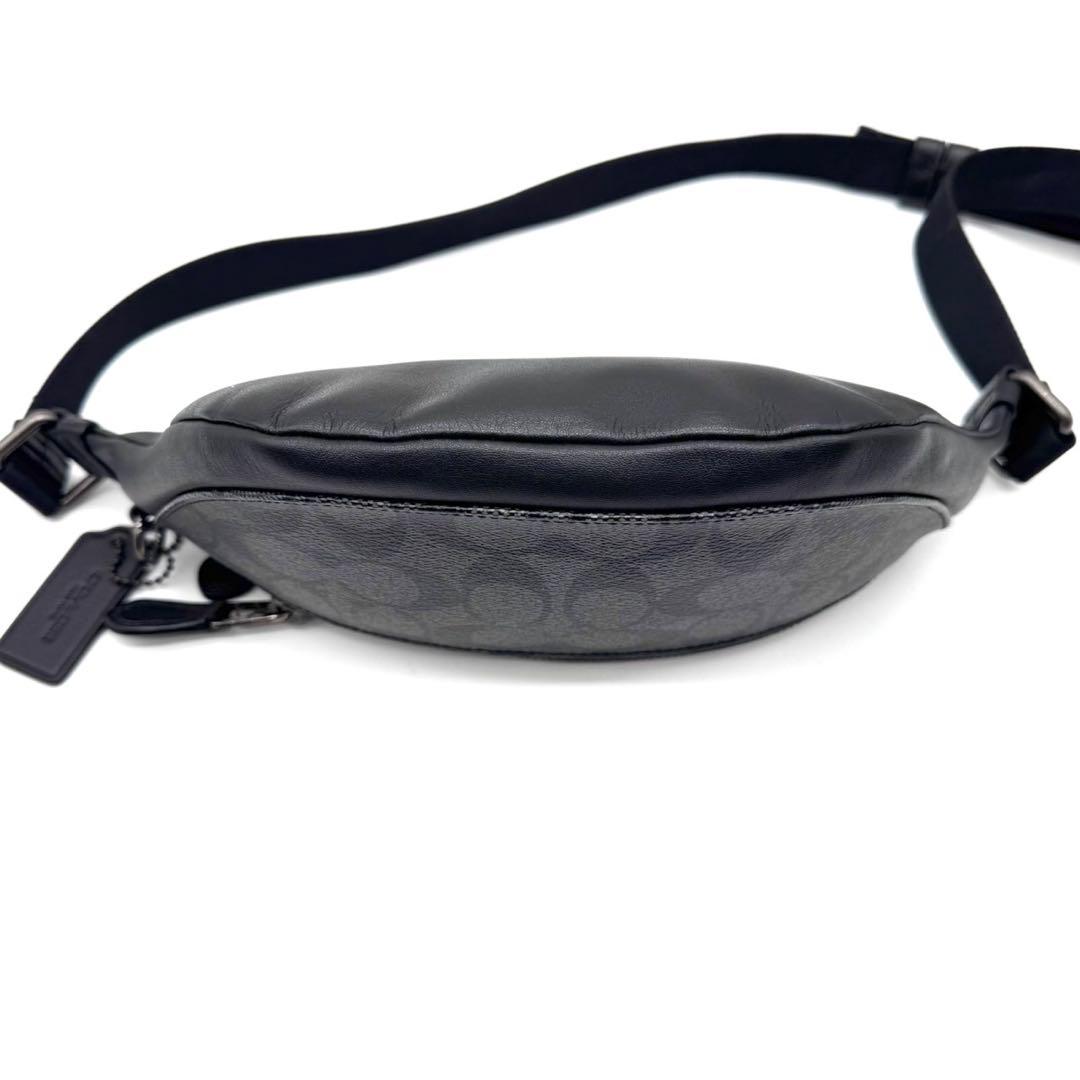 極美品✨コーチ ボディバッグ ウエストバッグ シグネチャー ブラック&グレー