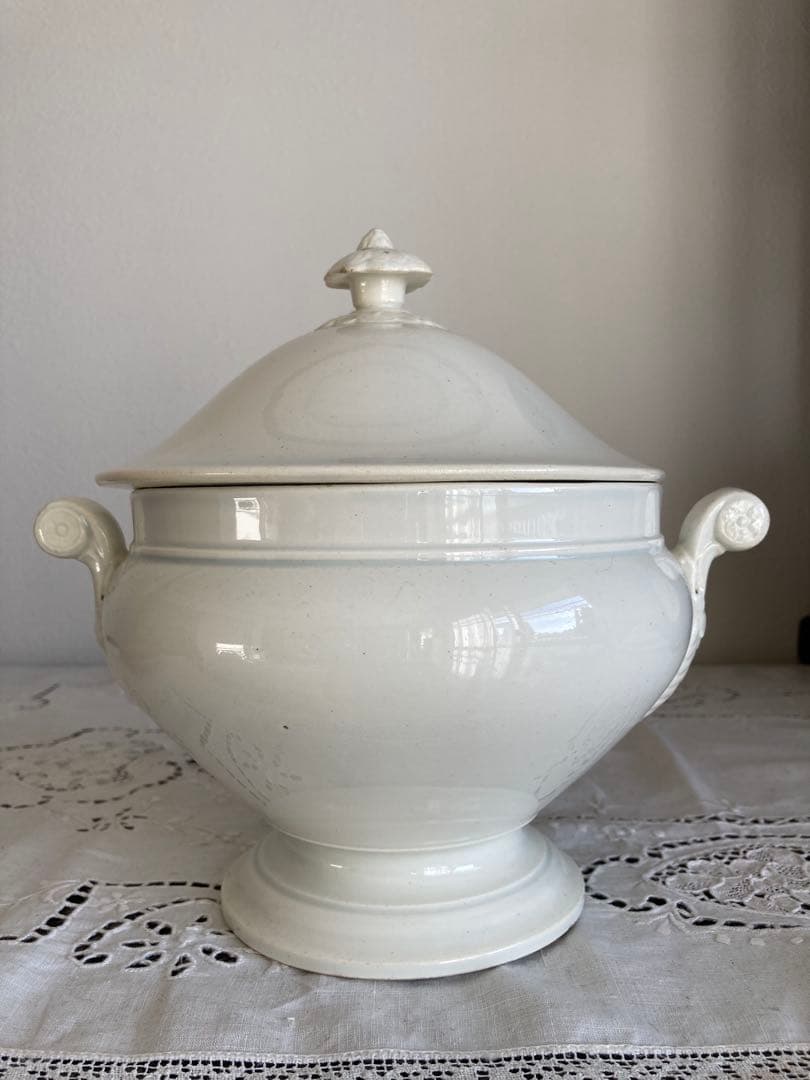 フランスアンティーク　ボルドーDavid JOHNSTON小さなスーピエール