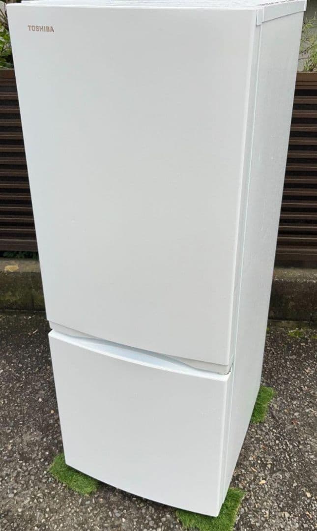東芝冷凍冷蔵庫　153L 静音設計　LED照明 自動霜取り機能付き　2023年製