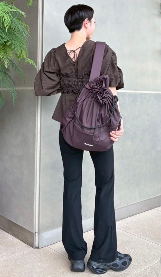 新品　タグ付25A/W 撥水 emmiロゴマルチバックパック