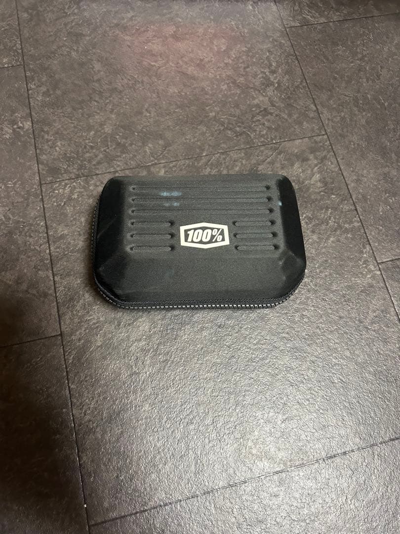 大特価❗️早い者勝ち❗️100% サングラス　マイケルハリス2世モデル