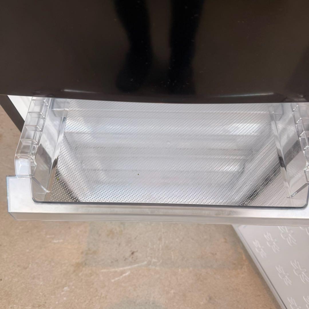 ● 美品 女性オーナー ハイアール 冷蔵庫 JR-NF148DK 148L