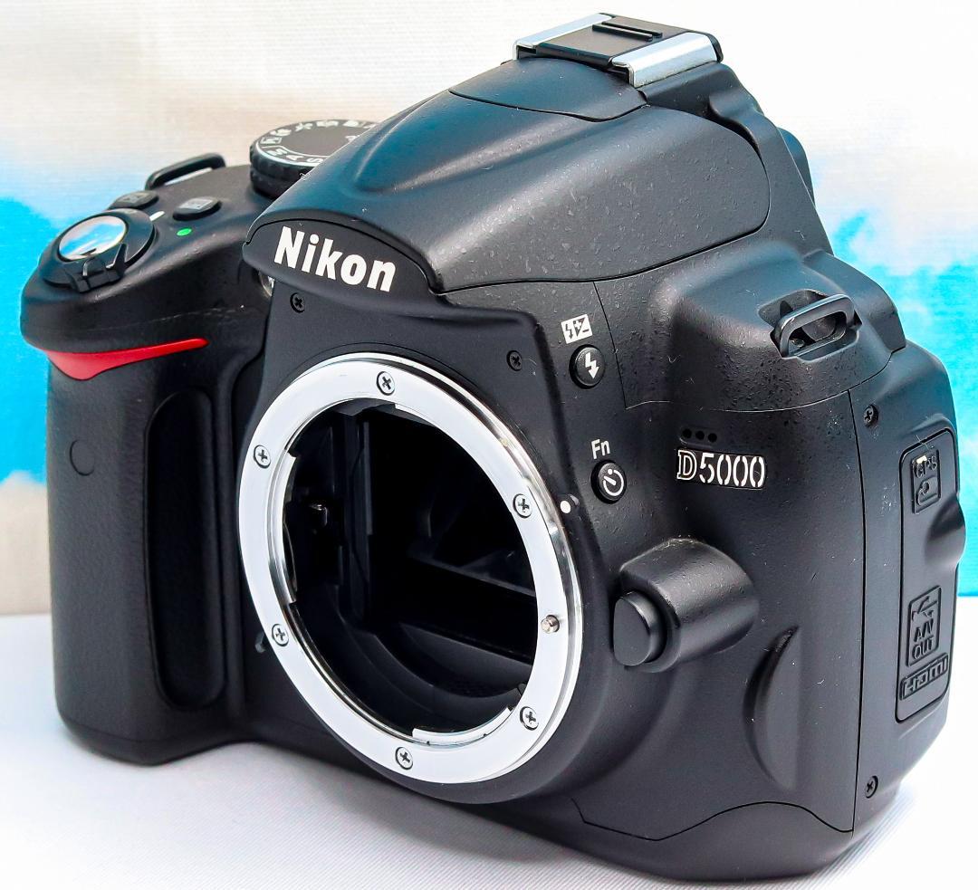 ニコン Nikon D5000 スマホに転送OK⭐️自撮り可⭐️ダブルレンズ