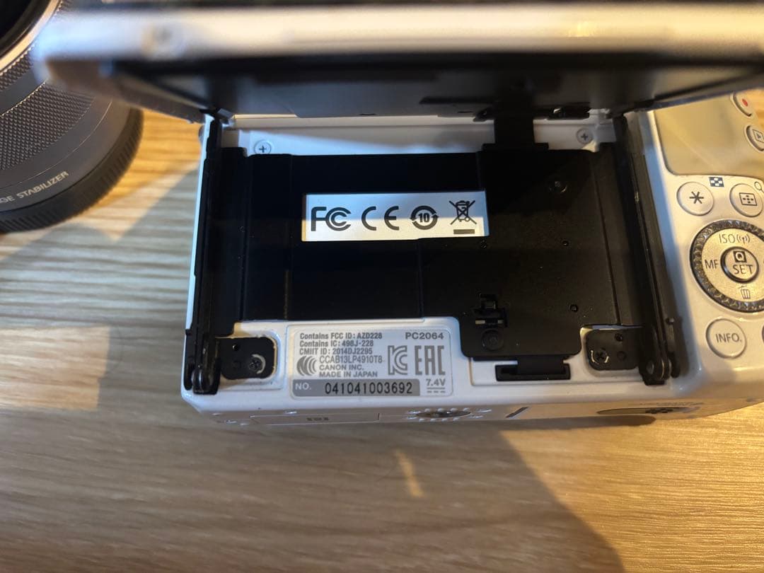 （返品品）Canon EOS M3