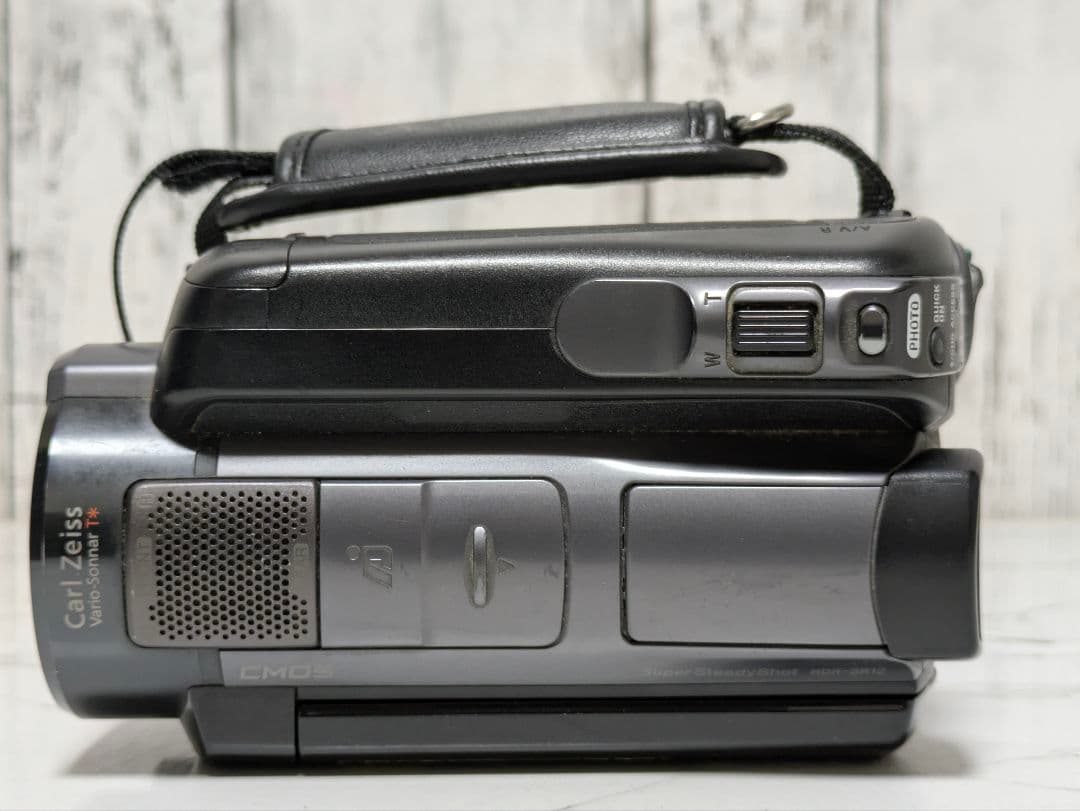② SONY　HDR-SR12