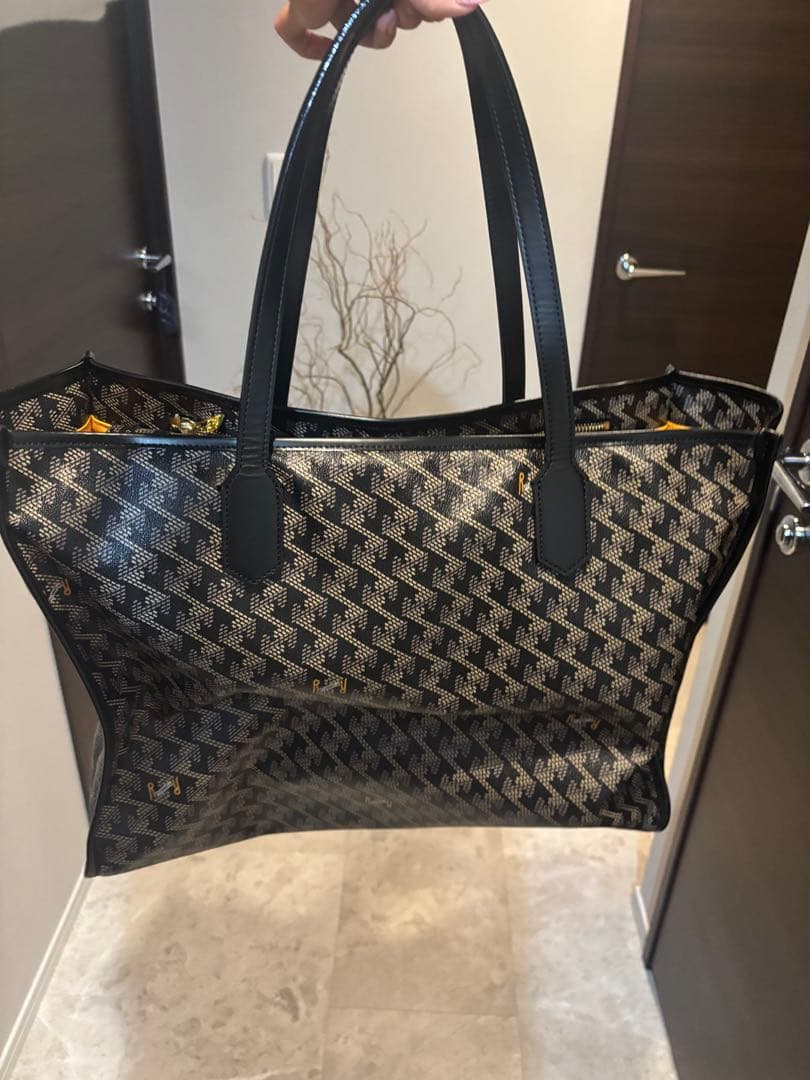 Resurrection（レザレクション） ゴルフ用トート／ボストンバッグ