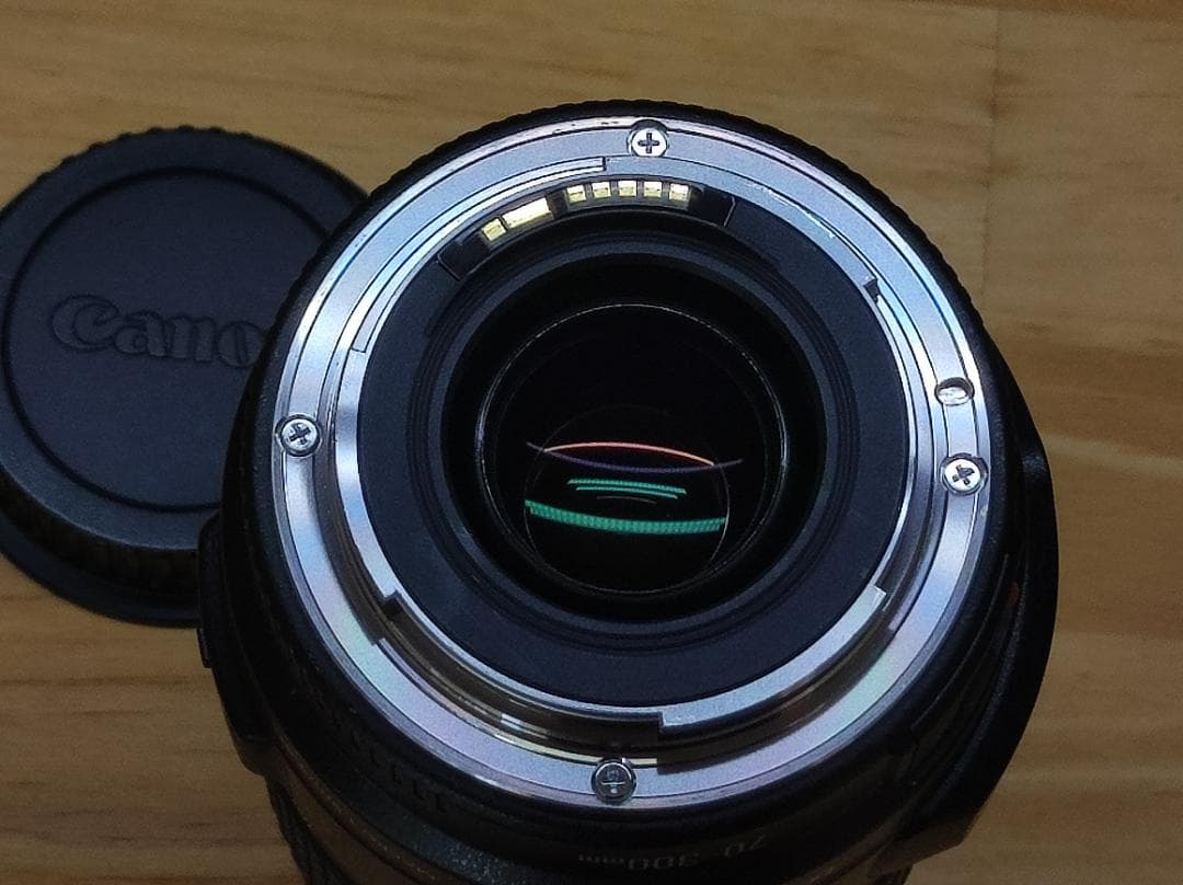 レンズ(ズーム) EF70-300F4-5.6 IS USM