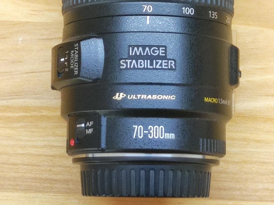 レンズ(ズーム) EF70-300F4-5.6 IS USM