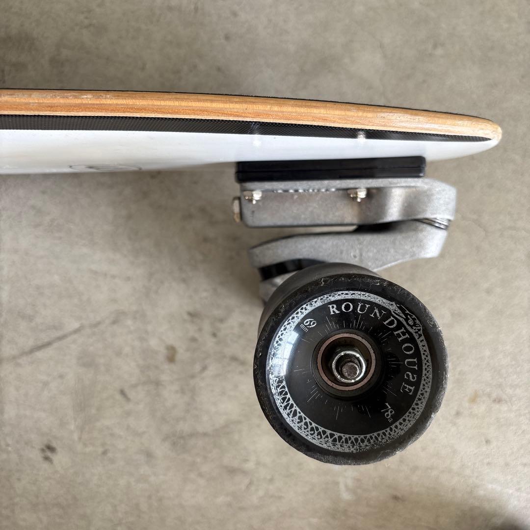 Carver スケートボード ホワイト⭐︎Truck C7