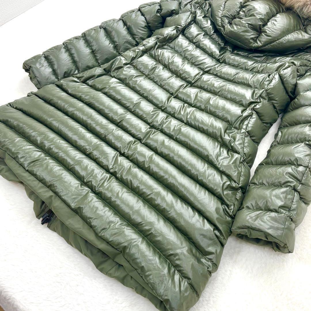 美品　タトラス　リバーシブル　ダウン　ロング丈　ファー　Aライン　光沢　カーキ