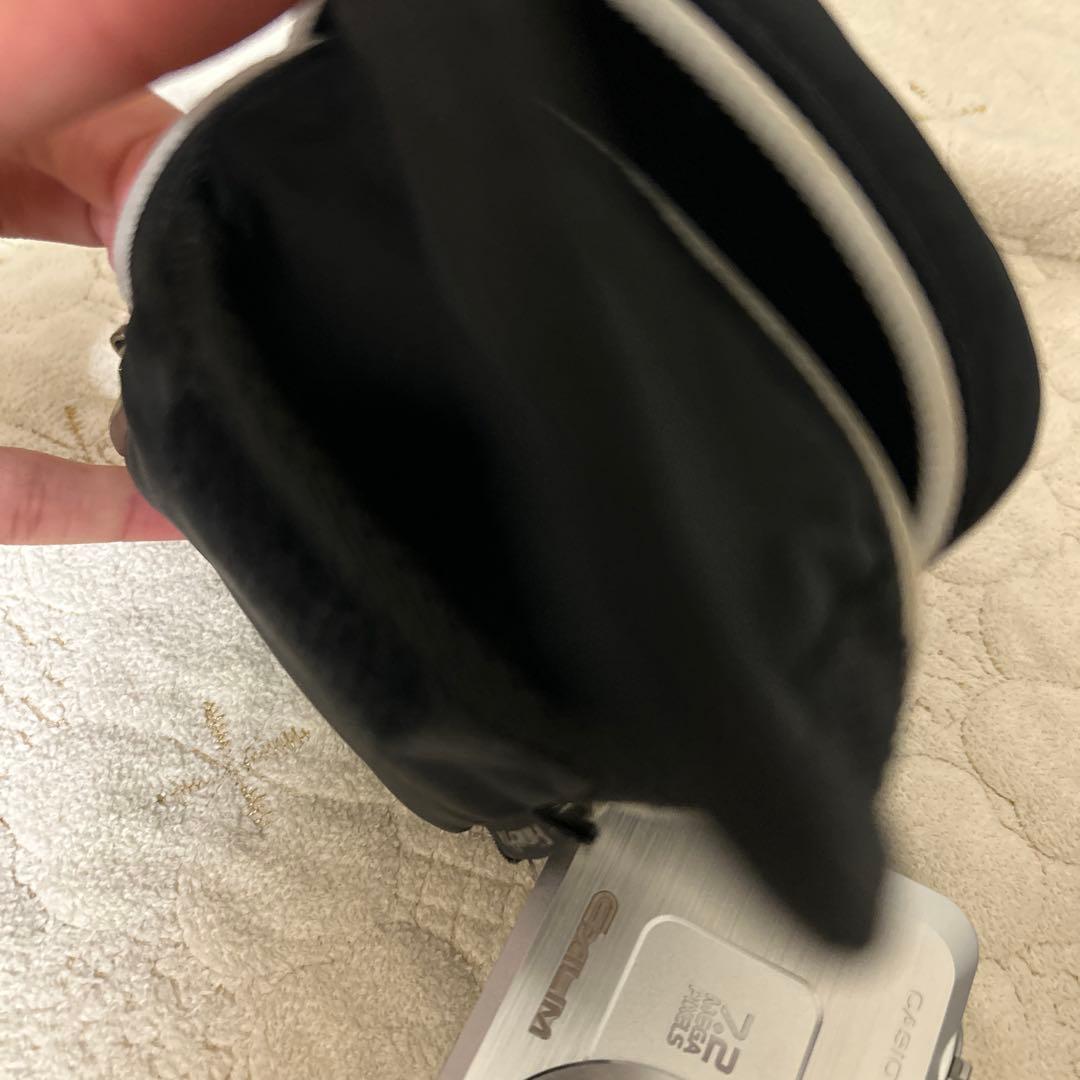 CASIO デジカメ　カメラ