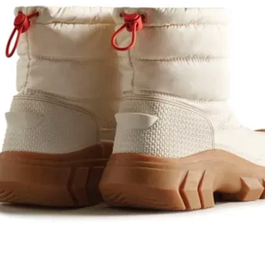 ハンター HUNTER スノーブーツ ホワイト サイズ8　25.0ｃｍ防寒　防水