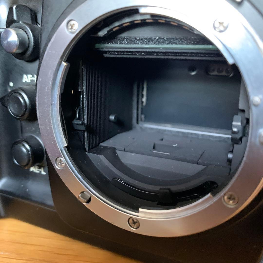 Nikon F4 + MF-23データバッグ