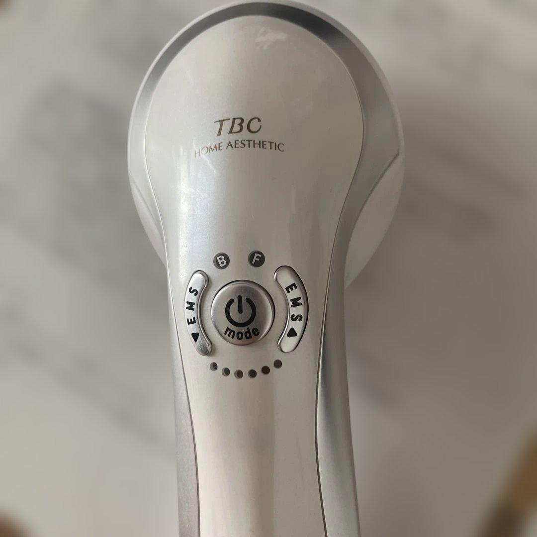 【美品】TBCヒートキャビシェイププロ家庭用美顔器 充電スタンド付き