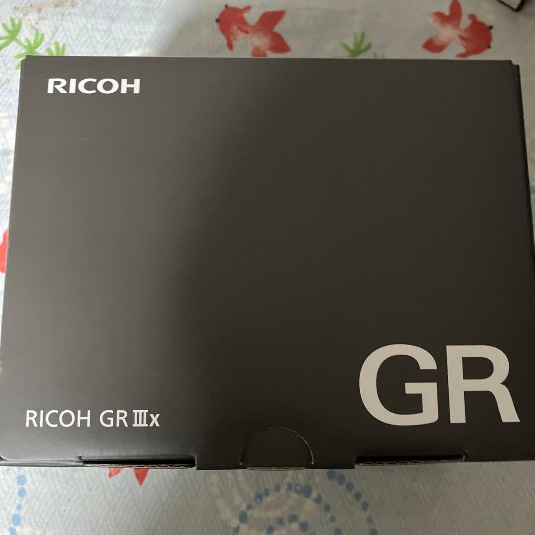 RICOH GRIIIx コンパクトデジタルカメラ　新品　未使用品　開封品