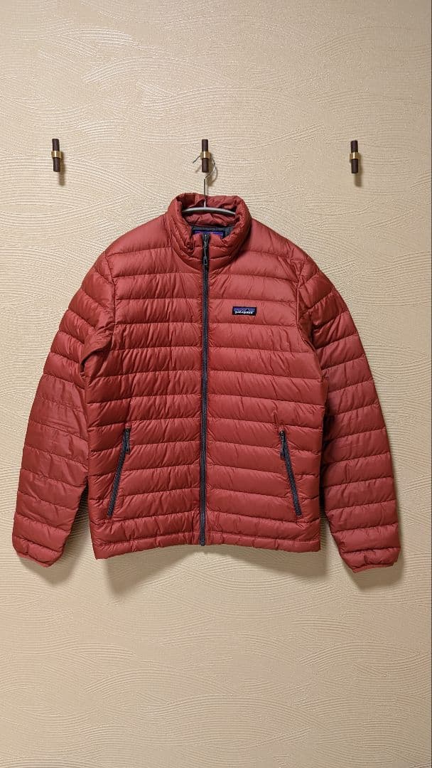 patagonia ダウン セーター S