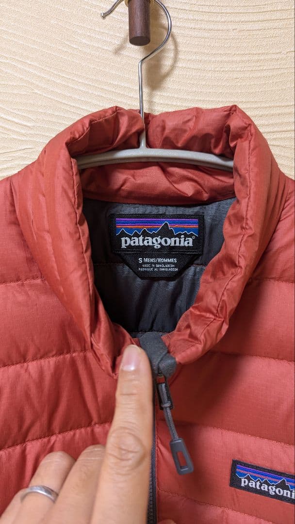 patagonia ダウン セーター S