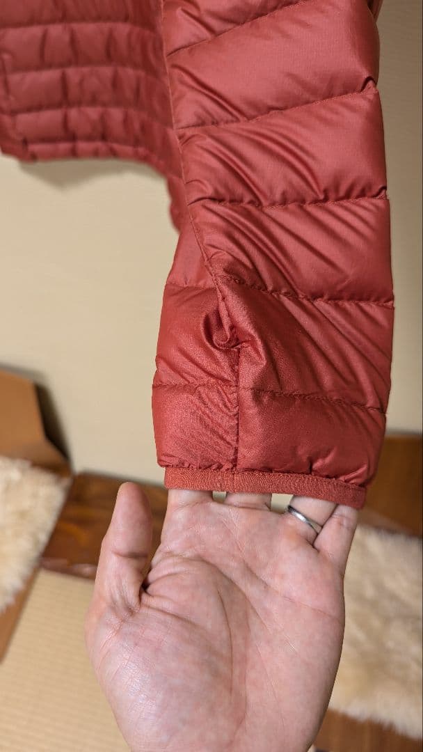 patagonia ダウン セーター S