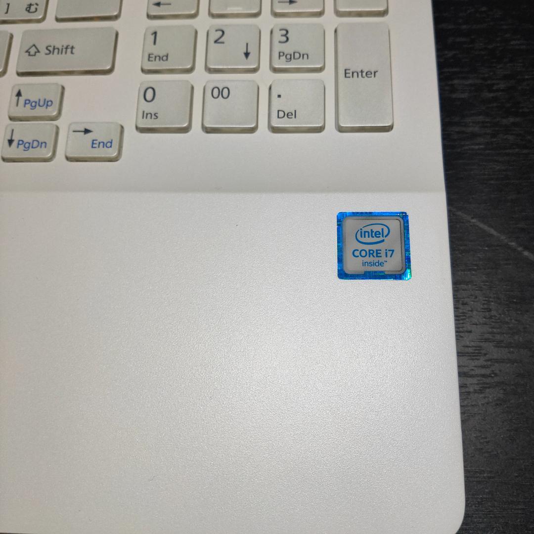 富士通　LIFEBOOK　ノートPC　Core i7　RAM8G　SSD256G