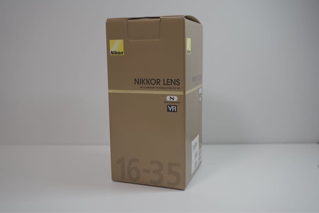 NIKKOR 16-35mm VRレンズ