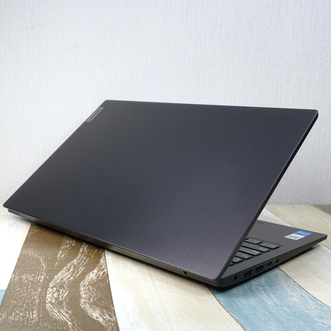 未使用に近いバリ速の２０２３年製✨第１３世代コアｉ５に超高速ＳＳＤ＆大容量メモリ