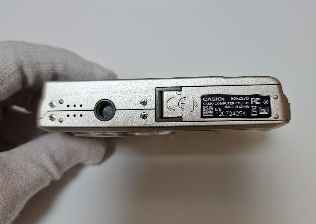 CASIO EXILIM EX-Z270 動作品 コンデジ コンパクト ゴールド