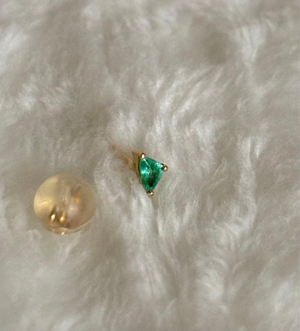 Bizoux パライバトルマリン　k18スタッドピアス(片耳用)