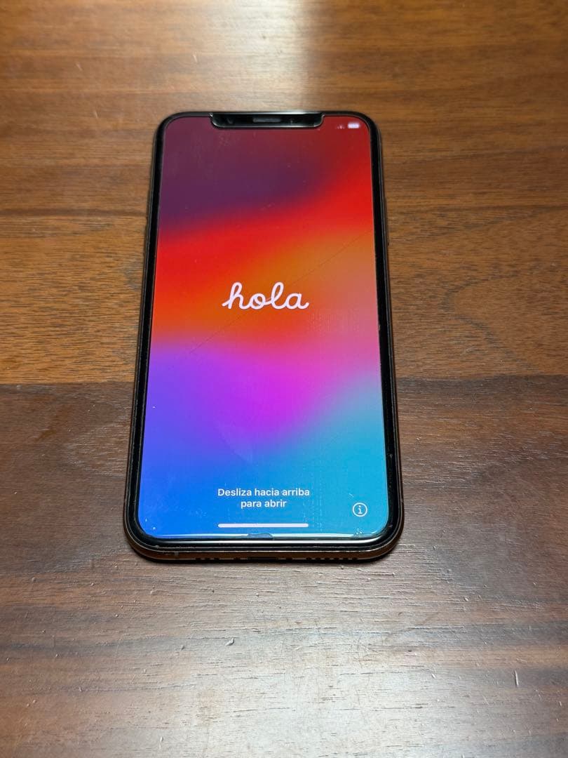 iPhone XS 64GB SIMフリー フィルム付き