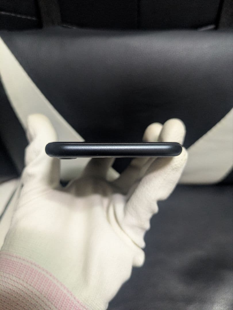 美品　iPhone　se3 第3世代　64gb SIMフリー　黒　ブラック61