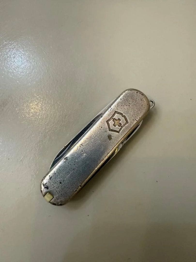 ティファニー（TIFFANY&Co.）VICTORINOX マルチツール