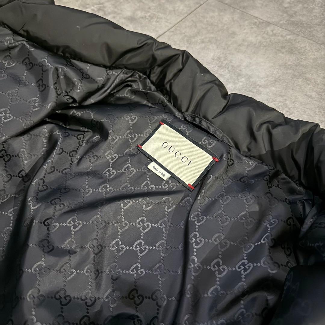 【裏地総柄❗️】GUCCI ダウンジャケット　ワッペンロゴ　ブラック　46 M