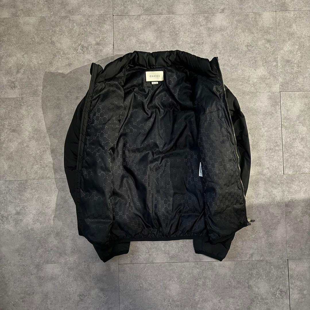 【裏地総柄❗️】GUCCI ダウンジャケット　ワッペンロゴ　ブラック　46 M