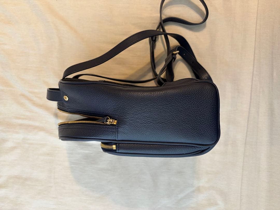 FURLA フルラ　リュック　バッグパック　レザー　シボ革　ネイビー