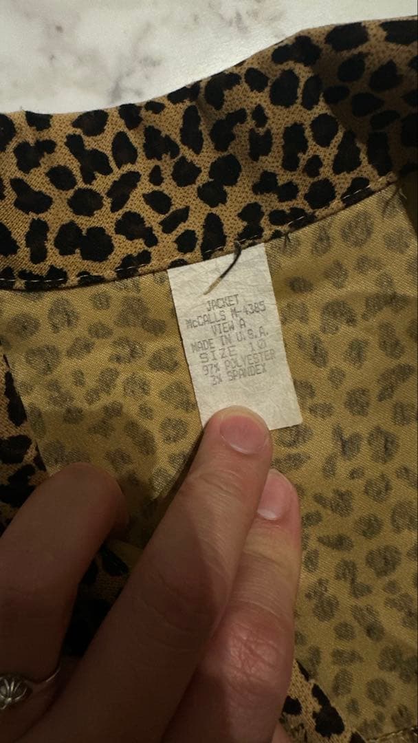 ヴィンテージ シャツ 80s〜90s ヒョウ柄 usa製 短丈