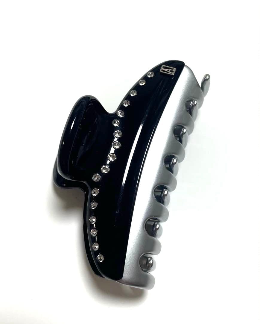 アレクサンドル ドゥ パリ クリップ　ブラック　スワロフスキー