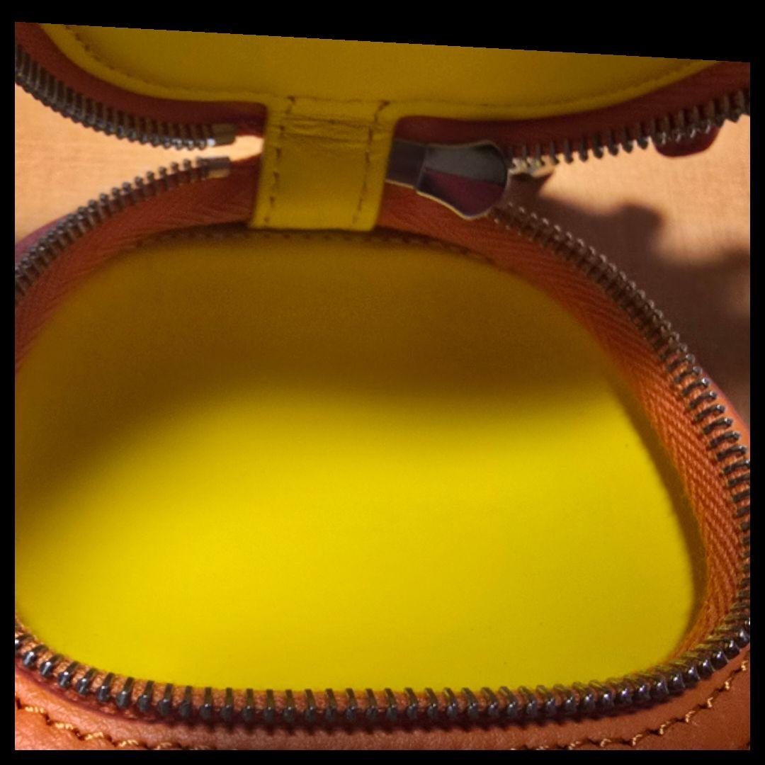 Louis Vuitton クラブ（かに）型バックチャーム　即完売品 オレンジ