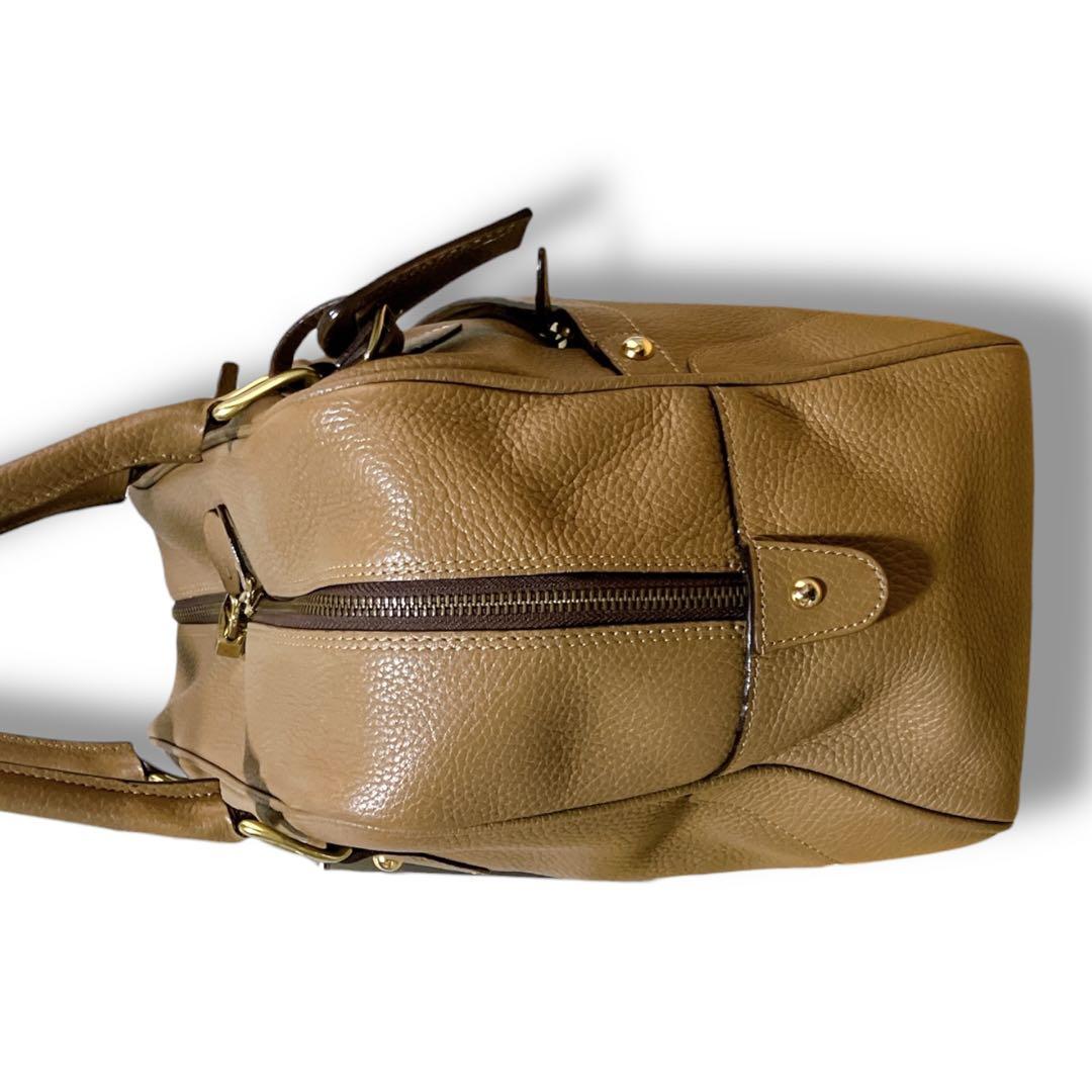 J&M DAVIDSON 肩掛け可 自立 ミア ボストンバッグ ライトブラウン