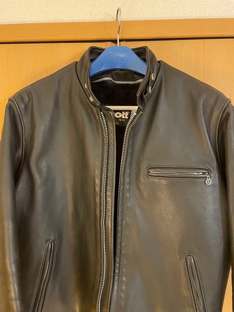 Schott シングルライダース