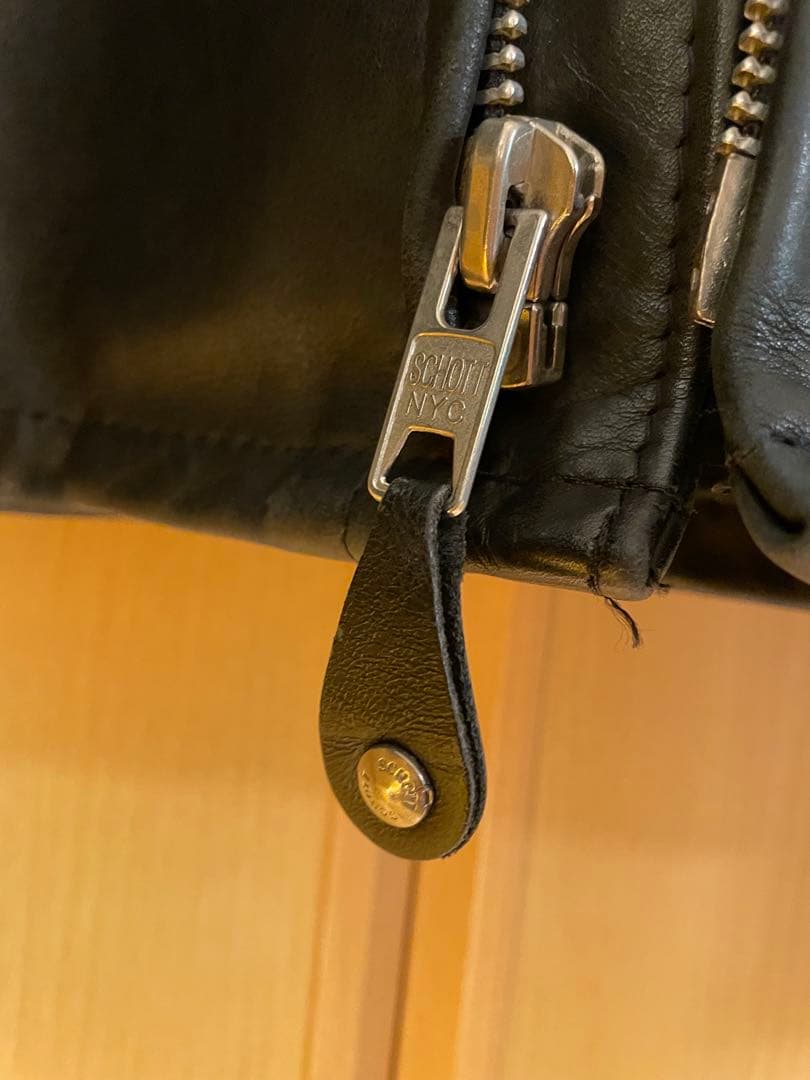 Schott シングルライダース