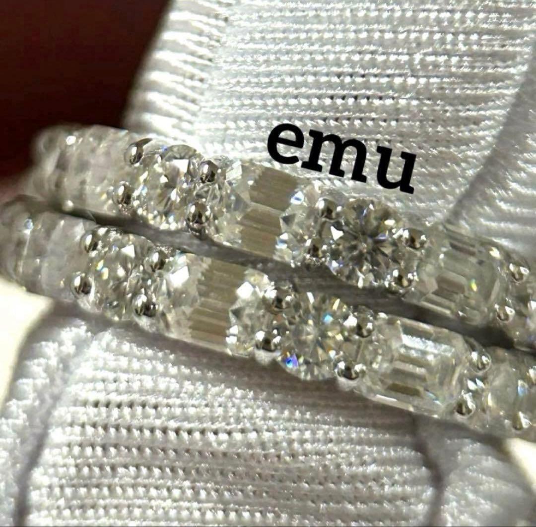 最高級モアサナイト/ ラウンドカット＆エメラルドカット ハーフエタニティリング