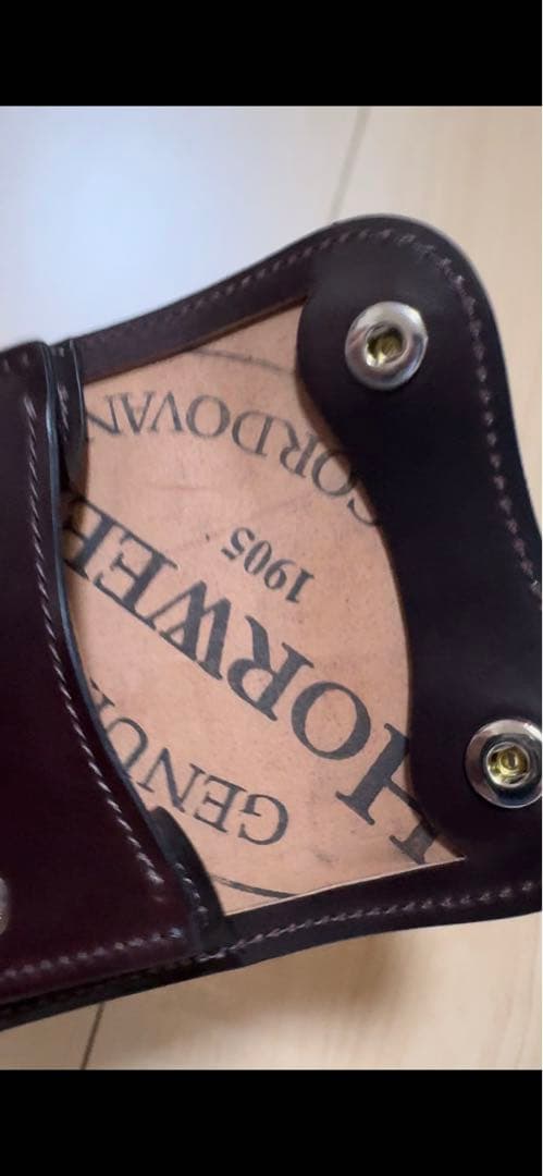 ラストクロップスタング　ダークバーガンディ　スタンプ