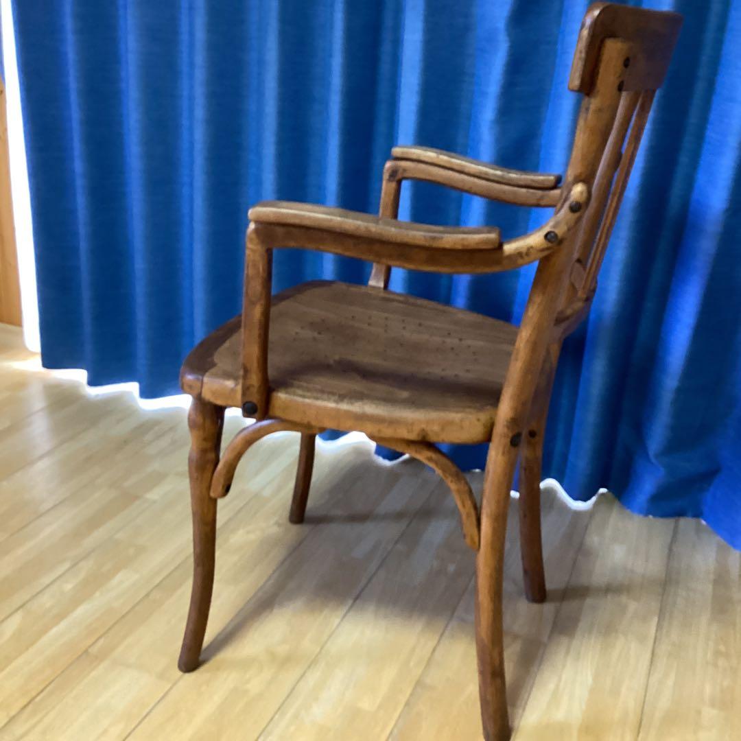 フランス　アンティークチェア　\"CAZALIS ET LHOSTE\"