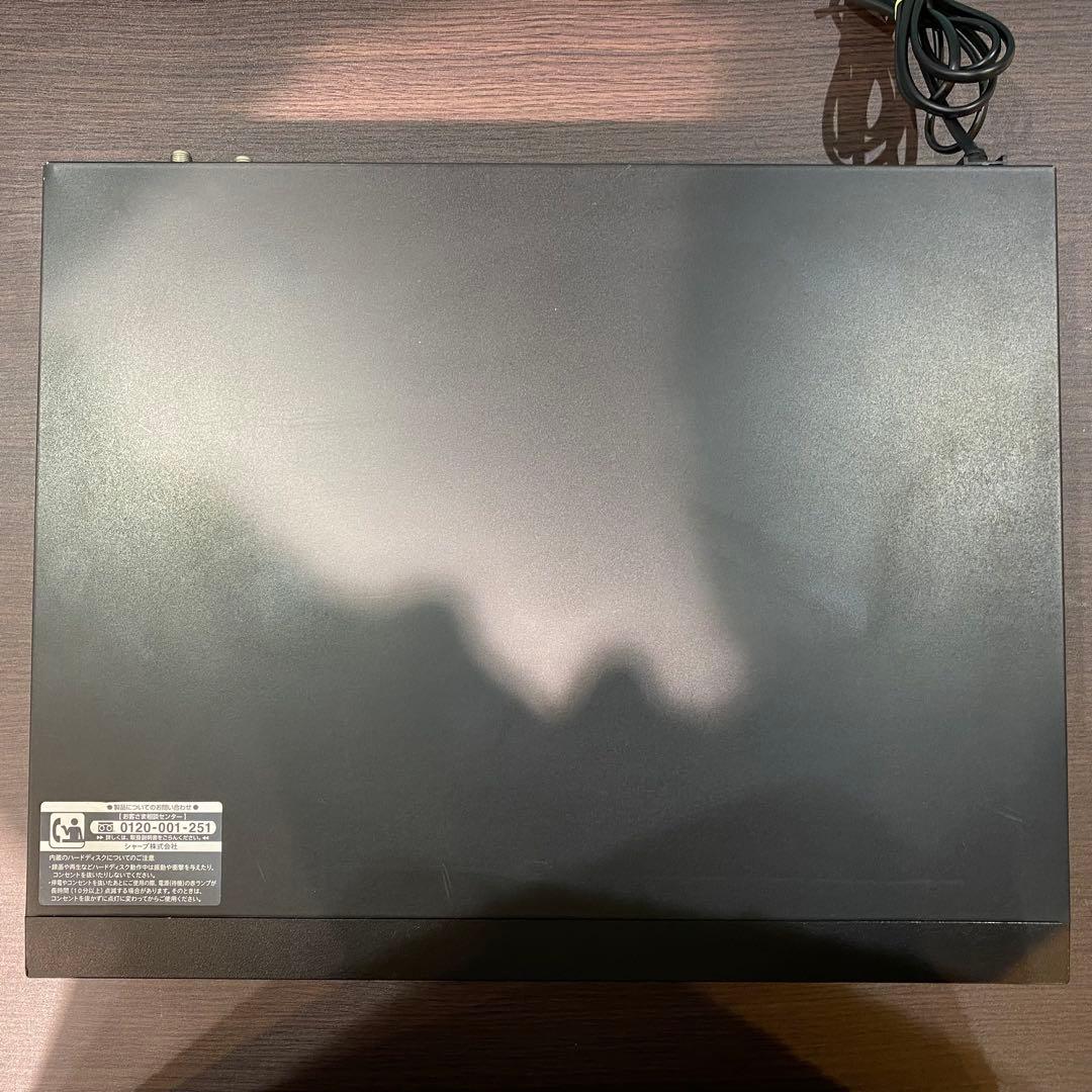 SHARP HDD/DVD/VHS一体型レコーダー DV-ACV52