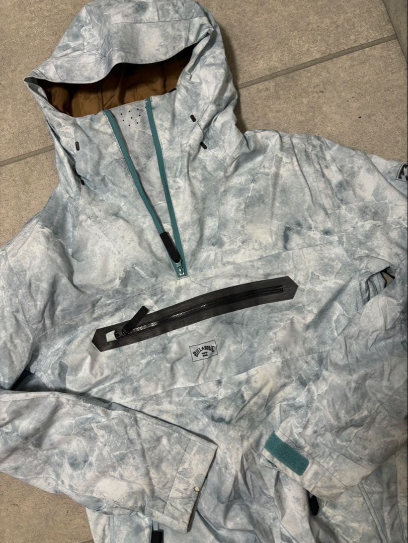 ビラボン　スノーボードウェア　Lサイズ